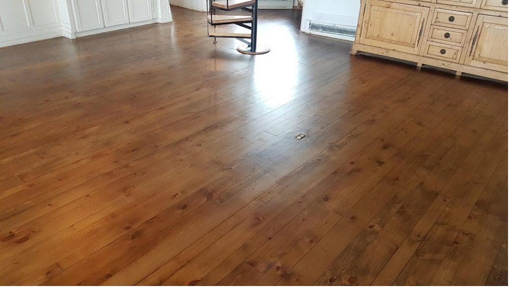 Hardwood & Refinishing project photo